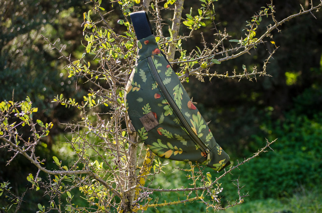 Song of the Oak - Waist Bag Banana